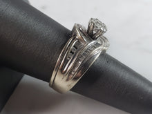 Load image into Gallery viewer, Womens Vintage Estate 10K White Gold Diamond Ring 7.1g, E6270