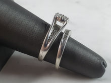 Load image into Gallery viewer, Womens Vintage Estate 10K White Gold Diamond Ring Set 5.5g, E6271