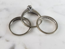 Load image into Gallery viewer, Womens Vintage Estate 10K White Gold Diamond Ring Set 7.3g, E6284