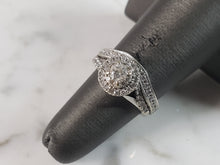 Load image into Gallery viewer, Womens Vintage Estate 14K White Gold Diamond Ring, 5.3g E6286