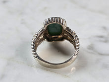 Load image into Gallery viewer, Womens Vintage Estate Sterling Silver Southwestern Turquoise Ring 5.8g E628