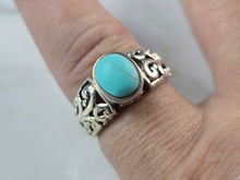 Load image into Gallery viewer, Womens Vintage Estate Sterling Silver Southwestern Turquoise Ring 4.5g E630