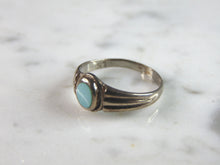 Load image into Gallery viewer, Womens Vintage Estate Sterling Silver Modernist Ring 1.3g E6333