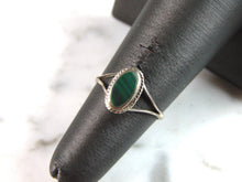 Load image into Gallery viewer, Womens Vintage Estate Sterling Silver Modernist Ring 0.9g E6335