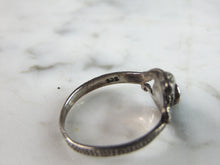 Load image into Gallery viewer, Womens Vintage Estate Sterling Silver Modernist Snake Ring 1.8g E6342
