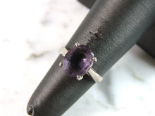 Load image into Gallery viewer, Womens Sterling Silver Modernist Amethyst Ring 2.9g E6352