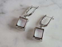 Load image into Gallery viewer, Womens Estate Sterling Silver Modernist Opal Earrings 4.5g E6356