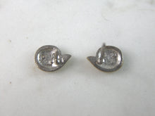 Load image into Gallery viewer, Womens Vintage Estate Sterling Silver Modernist Earrings 1.3g E6368