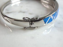 Load image into Gallery viewer, Womens Sterling Silver Modernist Opal Bangle Bracelet 18.2g E6377