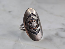 Load image into Gallery viewer, Womens Vintage Estate Sterling Silver Southwestern Navajo Ring 5.0g E637