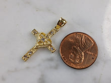 Load image into Gallery viewer, Womens Sterling Silver Gold Tone Religious Heart Cross Necklace 3.2g E6397