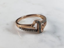 Load image into Gallery viewer, Womens Vintage Estate 10K Rose Gold Open Heart Diamond Ring 2.9g E6400