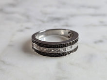 Load image into Gallery viewer, Womens Vintage Estate Sterling Silver Black Diamond Modernist Ring 4.2g #E6401