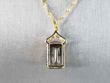 Load image into Gallery viewer, Womens Vintage Estate 14K Gold Smoky Quartz Pendant w/ Necklace, 10.2g E6408