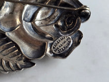 Load image into Gallery viewer, Womens Vintage Estate Sterling Silver Danecraft Floral Brooch, 11.7g E6426