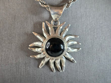 Load image into Gallery viewer, Womens Vintage Estate Sterling Silver Sun Pendant Rope Necklace 54.6g E6448