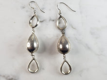 Load image into Gallery viewer, Womens Vintage Estate Sterling Silver Modernist Dangle Earrings 9.5g E6463