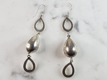 Load image into Gallery viewer, Womens Vintage Estate Sterling Silver Modernist Dangle Earrings 9.5g E6463