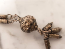 Load image into Gallery viewer, Womens Vintage Estate Sterling Silver Modernist Necklace 12g E6482