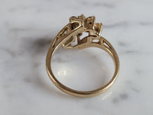 Load image into Gallery viewer, Womens Vintage Estate 14k Yellow Gold Diamond Sapphire Cluster Ring 3.4g E6523