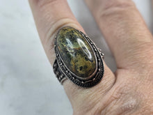 Load image into Gallery viewer, Womens Vintage Estate Sterling Silver Green Jasper Ring 6.8g E6534