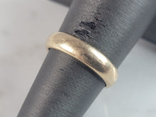 Load image into Gallery viewer, Womens Vintage Estate 14k Yellow Gold Wedding Band Ring 4.1g #E6538