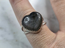 Load image into Gallery viewer, Womens Vintage Estate Sterling Silver Labradorite Heart Ring 4.4g E6540