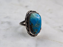 Load image into Gallery viewer, Womens Vintage Estate Sterling Silver Southwestern Turquoise Ring 4.1g E6541