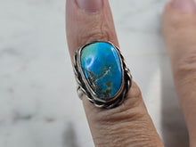 Load image into Gallery viewer, Womens Vintage Estate Sterling Silver Southwestern Turquoise Ring 4.1g E6541