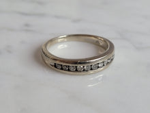 Load image into Gallery viewer, Womens Vintage Estate 10K White Gold Diamond Ring 4.7g E6542