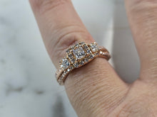 Load image into Gallery viewer, Exquisite Womens Vintage Estate 14K Rose Gold Vera Wang Diamond Ring 5.6g E6548