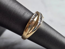 Load image into Gallery viewer, Womens Vintage Estate 10K Yellow Gold Modernist Diamond Ring 3.7g E6550
