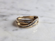 Load image into Gallery viewer, Womens Vintage Estate 10K Yellow Gold Modernist Diamond Ring 3.7g E6550