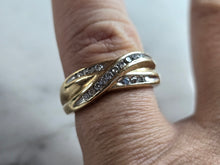 Load image into Gallery viewer, Womens Vintage Estate 10K Yellow Gold Modernist Diamond Ring 3.7g E6550