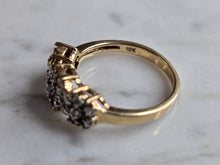 Load image into Gallery viewer, Womens Vintage Estate 10K Yellow Gold Diamond Flower Ring 3.6g E6559