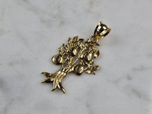 Load image into Gallery viewer, Womens Vintage Estate 10K Yellow Gold Money Tree Pendant 1.6g E6579