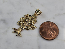 Load image into Gallery viewer, Womens Vintage Estate 10K Yellow Gold Money Tree Pendant 1.6g E6579