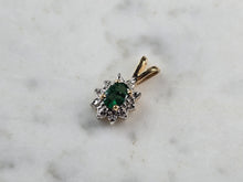 Load image into Gallery viewer, Womens Vintage Estate 10K Yellow Gold Diamond Emerald Pendant 1.3g E6580