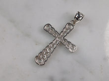 Load image into Gallery viewer, Womens Sterling Silver Religious Cross Pendant Necklace 2.7g E6581