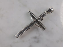 Load image into Gallery viewer, Womens Sterling Silver Religious Cross Pendant Necklace 5.9g E6582