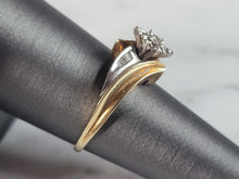 Load image into Gallery viewer, Womens Vintage Estate 10K Yellow &amp; White Gold Diamond Ring 2.7g E6584