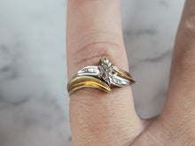 Load image into Gallery viewer, Womens Vintage Estate 10K Yellow &amp; White Gold Diamond Ring 2.7g E6584