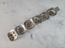 Load image into Gallery viewer, Womens Vintage Estate Sterling Silver Mayan Aztec Onyx Bracelet 40.5g E6586