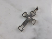 Load image into Gallery viewer, Womens Sterling Silver Religious Cross Pendant Necklace 4.0g E6588