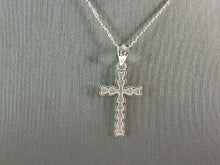 Load image into Gallery viewer, Womens Sterling Silver Religious Cross Pendant Necklace 2.3g E6589