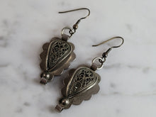 Load image into Gallery viewer, Womens Vintage Estate Sterling Silver Modernist Earrings 5.3g E6591