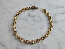 Load image into Gallery viewer, Womens Vintage Estate 14K Gold Filigree Heart Bracelet 6.0g E6595