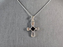 Load image into Gallery viewer, Womens Vintage Estate Sterling Silver Onyx Cross Pendant Necklace 5.0g E6601