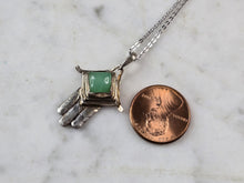 Load image into Gallery viewer, Womens Vintage Estate Sterling Silver Hamsa Hand Pendant Necklace 4.7g E6604