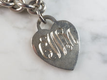 Load image into Gallery viewer, Womens Vintage Estate Sterling Silver Heart Charm Bracelet 51.1g E6605